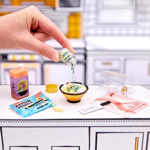 MGA's Miniverse Serie 2 Make It Mini Food Diner - DIY Food Playset mit UV-Licht, nachgebildeten Lebensmittelzutaten, Blindverpackung und Harz - nicht essbar - für Kinder ab 8 Jahren thumbnail 2