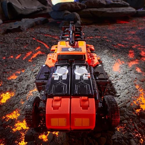 Transformers Legacy United Leader Class G1 Triple Changer Sandstorm, 7.5-inch Converting Action Figure, 8+ Years thumbnail 10