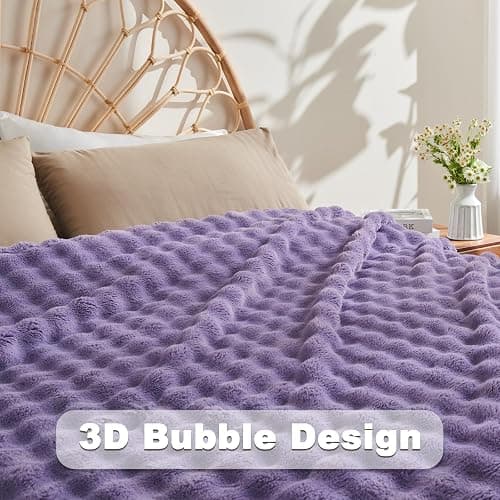 NEWCOSPLAY King Blanket for Couch Lavender Super Soft Flannel Fleece 3D Bubble Lightweight Bed Blanket All Season Use (Lavender, King(90"x110")) thumbnail 3