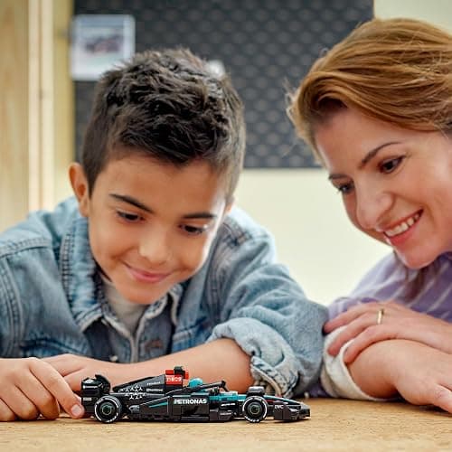 LEGO Speed Champions Mercedes-AMG F1 W15 Rennauto - Spielzeug mit Formel 1 Minifigur - Modell Auto zum Sammeln und Bauen - Geschenk für Jungen & Mädchen ab 10 Jahren oder Erwachsene Fans 77244 - Mercedes-AMG F1 W15 Race Car 77244 thumbnail 2