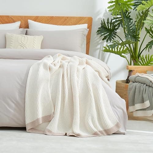 Amélie Home Chenille Throw Blanket, Soft Cozy Waffle Throw for Couch & Sofa, Warm Yet Lightweight, Breathable All-Season Throws for Women Men, Housewarming, Birthdays, 50"x60", Ivory thumbnail 9