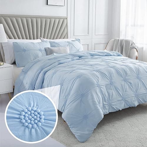 Bedding Comforter  - Image 1