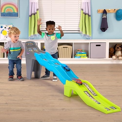 Simplay3 Fast Track Downhill Raceway, Dual Racetrack for Kids Cars for Toddlers, 2 Toy Race Cars Included, Made in USA thumbnail 2