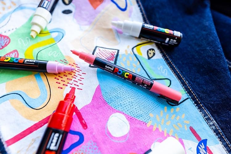 Uni Posca Paint Markers, 5M Medium Acrylic Markers with Reversible Tips, Artist Recommended For Gifts, Decorations, Fabric, Metal, Glass, Wood and Canvas, Assorted Colors, Set of 29 thumbnail 12