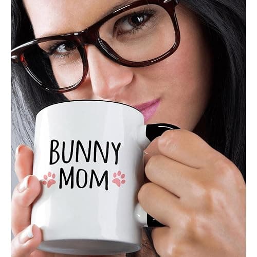 3dRose Bunny Mom - for female rabbit lovers and girl pet owners - with cute girly pink paw prints 11oz Two-Tone Black Mug thumbnail 2
