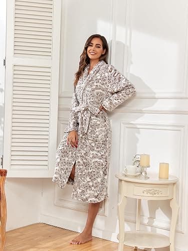 RONGTAI Womens Bathrobe Ladies Fleece Plush Warm Long Robes Fleece Nightgown Sleepwear thumbnail 4
