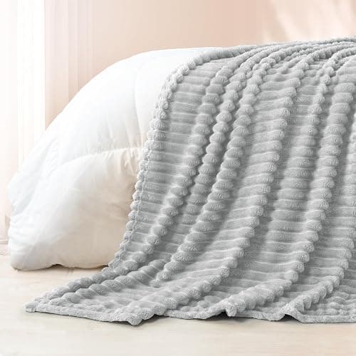 Exclusivo Mezcla Fleece Throw Blanket for Couch, Super Soft Striped Jacquard Bed Blanket, Lightweight Fuzzy Cozy for All Seasons, 50x60 Inches, Light Grey thumbnail 5