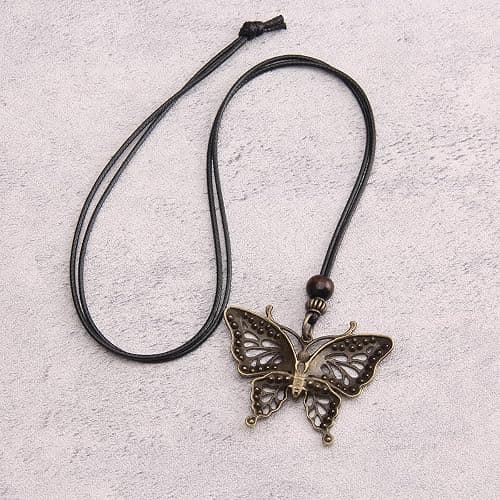 GelConnie Leather Cord Necklace Chain Multilayer Wooden Pendant Necklaces Vintage Jewelry Boho Long Sweater Necklace for Women Men thumbnail 5