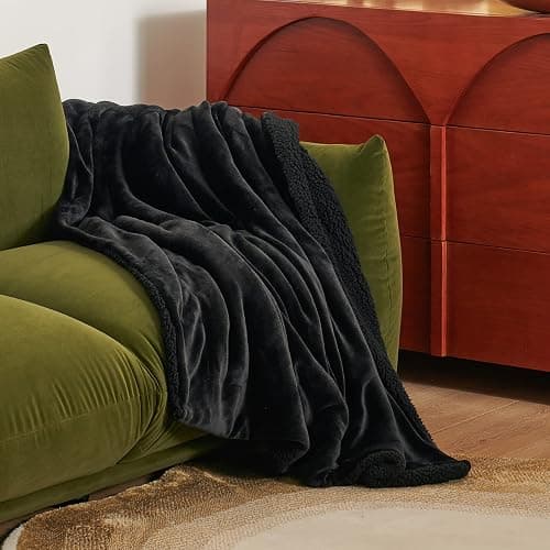 Bedsure Sherpa Fleece Throw Blanket for Couch - Thick and Warm, Soft Fuzzy Plush Throw Blanket for Winter, Black, 50x60 Inches thumbnail 4