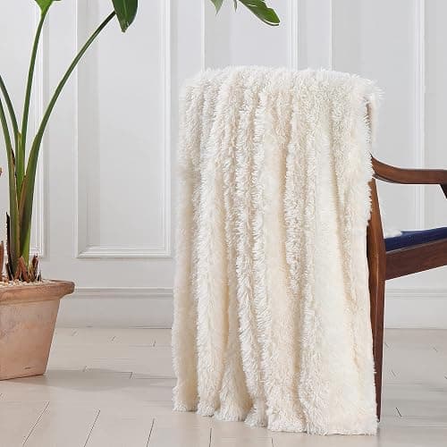 Tuddrom Decorative Extra Soft Fuzzy Faux Fur Throw Blanket 50" x 60",Solid Reversible Long Hair Shaggy Blanket,Fluffy Cozy Plush Comfy Microfiber Fleece Blankets for Couch Sofa Bedroom,Cream White thumbnail 5