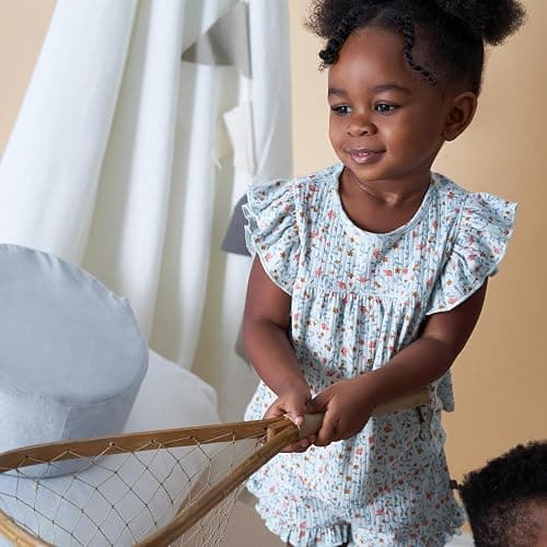 Modern Moments by Gerber Baby Girls' 4-piece Set (2 Flutter Sleeve Top & 2 Ruffle Wide Leg Short) thumbnail 5
