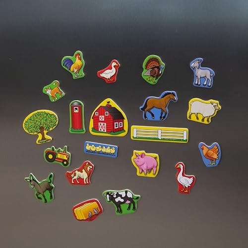 Melissa & Doug 20 Wooden Farm Magnets in a Box thumbnail 9