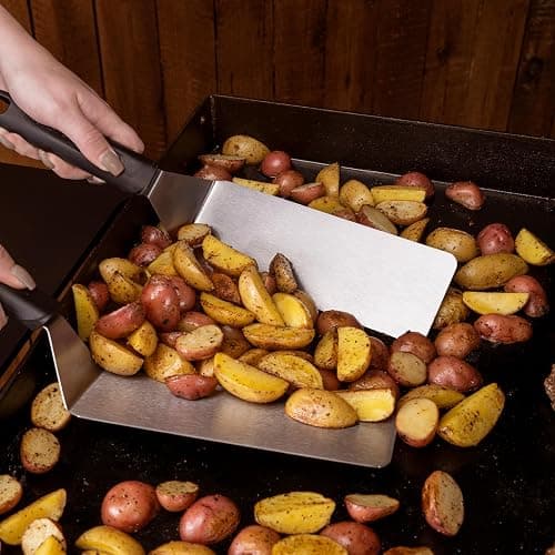 Blackstone 2450AZ 28" Omnivore Griddle Bundle with Soft Cover and Two Spatulas thumbnail 5