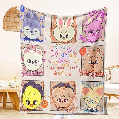 YJYP Flannel Blanket Banchan Hyunjin Throw Blanket Sofa Couch Blanket Tapestry Home Deco - Image 1