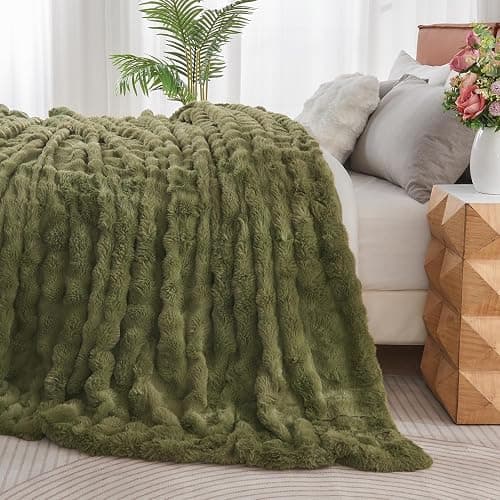 Lotus Karen Faux Fur Throw Blanket Dark Green - 800 GSM Bubble Rabbit Fluff Blanket for Couch Bed Sofa,Softest Fluffy Fuzzy Cozy Blanket,Thick Furry Plush Shaggy Warm Blankets for Women,90x90 Inches thumbnail 3