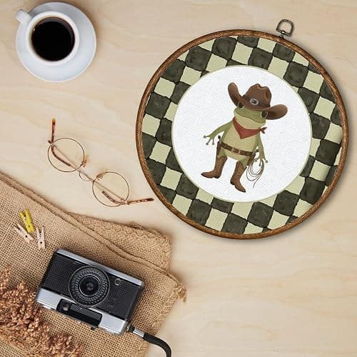 QWZDRHYJI Western Cowboy Frog Checkered Round Wall Art Decor, Whimsical Animal Green Plaid Framed Canvas Prints Wall Hanging for Kids Boy Room Nursery Playroom Decorations, 10x10 Inch thumbnail 5