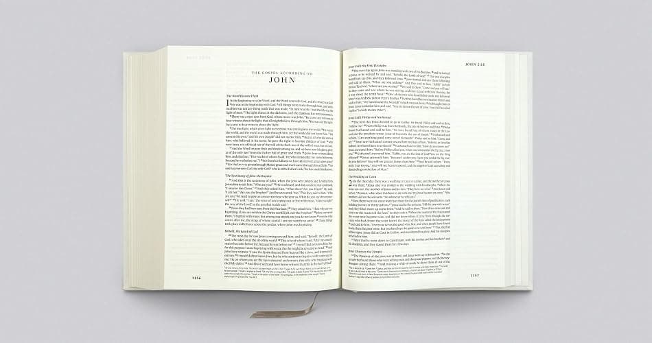 ESV Single Column Journaling Bible (Hardcover, Customizable Cover): Holy Bible, English Standard Version thumbnail 5