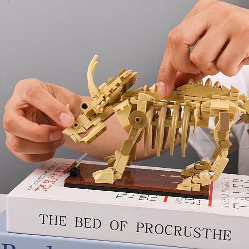 LUXEBLOCKS Triceratops Skeleton Building Kit - 318PCS Dinosaur Model with Movable Joints, Educational Toys for Adults, Collector Display Figures for Home and Office thumbnail 4