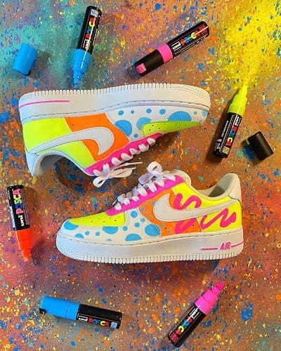 uni POSCA PC-5M Water-Based Paint Markers, Reversible Medium Tip (1.8-2.5mm), Assorted Colors, 4 Pack thumbnail 10