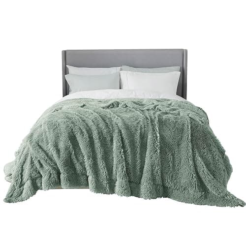 Bedsure GentleSoft Fluffy Sage Green King Size Blanket for Bed, Thick Soft Sherpa Faux Fur Fleece Bedding Fuzzy Plush Winter Warm Heavy Big Large King Blanket, Cozy Green Gifts for Men Women, 108x90 thumbnail 10