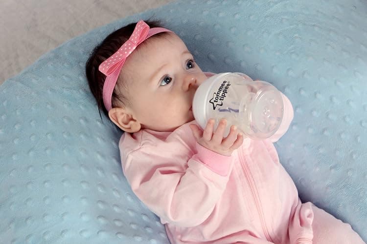 Twin Z Pillow Blue - Breastfeeding, Bottlefeeding, Tummy Time, Reflux, Support and Pregnancy! No Foam! The Ultimate Baby Essentials! The Best in Twins Baby Gear! thumbnail 5