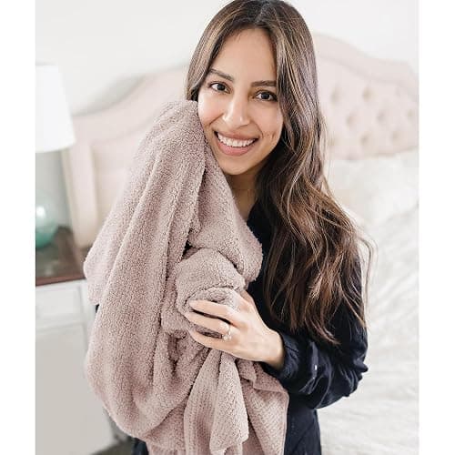 ROLSHOL 2 Packs Large Microfiber Hair Towels for Women, Super Absorbent & Quick Dry Hair Towel Wrap for Curly Hair Long & Short Hair- Anti-Frizz Hair Turbans for Wet Hair (Mauve & Clay) thumbnail 6
