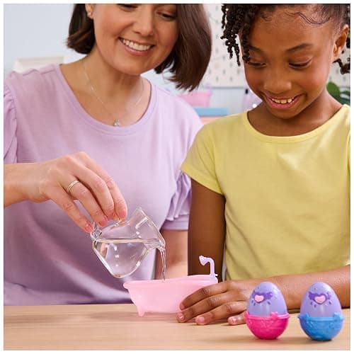 Hatchimals Alive, Make a Splash Playset with 15 Accessories, Bathtub, 2 Color-Change Mini Figures in Self-Hatching Eggs, Gifts & Stocking Stuffers for Girls & Boys thumbnail 2