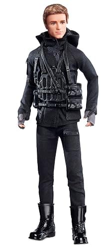 Barbie Collector The Hunger Games: Mockingjay Peeta Doll thumbnail 4