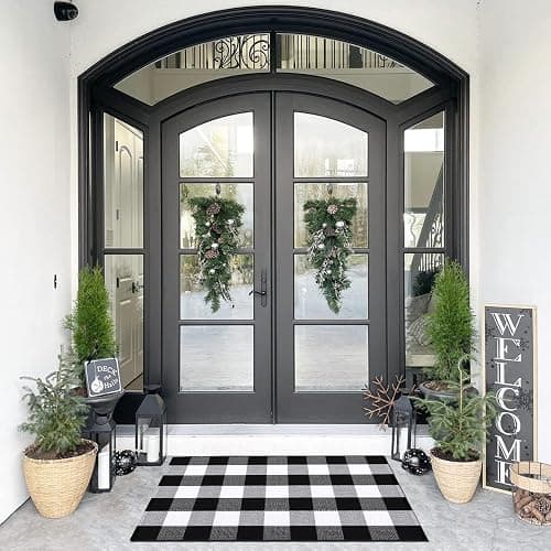 SEEKSEE Fall Decor Buffalo Plaid Outdoor Rug 27.5x43 Black and White Front Door Mat, Layering Rug for Porch, Washable Doormat, Cotton Area Rug for Outdoor Entrance Entryway Patio Porch Decor thumbnail 3
