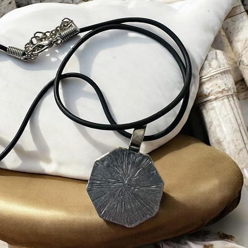PRINCESS CUTENESS STORE Lost TV Series The Dharma Initiative Swan Station Pendant Cord Necklace thumbnail 6