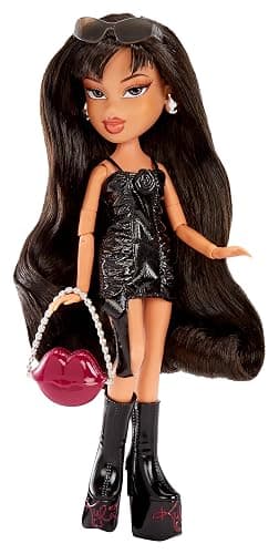 Bratz x Kylie Jenner - Bambola con look da giorno - Bambola da collezione con outfit, accessori e poster da giorno - Per bambini e collezionisti - Età 6+ thumbnail 6