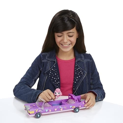 Littlest Pet Shop Pet Limo Doll thumbnail 7