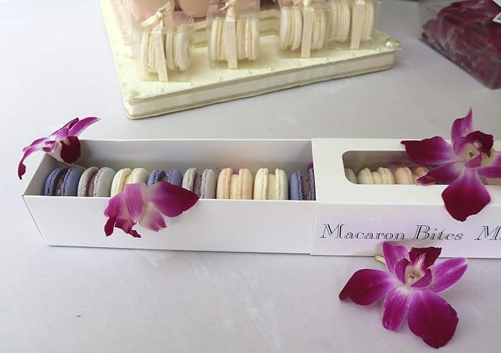 Macaron - Assortment Gift Box of 12 French Macarons, French Macarons, Gourmet Cookie Gift Box, Macaroon thumbnail 4