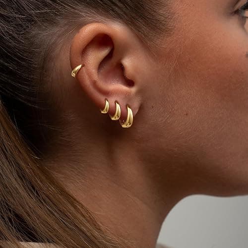 Foxgirl 4 Pairs Small Chunky Huggie Hoop Earrings for Women - Dainty 14K Gold Plated Hypoallergenic Lightweight Stack Earring Sets for Multiple Piercing Trendy Jewelry thumbnail 3