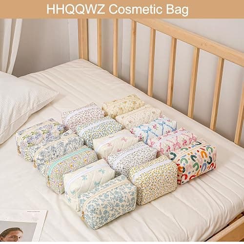 HHQQWZ Makeup Bag Travel Cosmetic Bag for Women Girls, Zipper Make Up Pouch, Floral Flowers Toiletry Organizer Makeup, Portable Storage Cosmetic Travel Cloth Bag (Blue Floral) thumbnail 5
