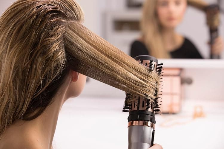 Remington Brosse Soufflante Rotative automatique [Soin kératine & huile d'amande] Keratin Protect (1000W, Céramique, Température variable, 3 accessoires: 2 brosses rondes 40 & 50mm + de Volume) AS8811 thumbnail 12