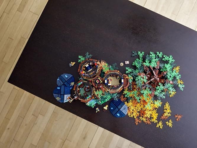 LEGO Ideas Tree House 21318, Model Construction Set for 16 Plus Year Olds with 3 Cabins, Interchangeable Leaves, Minifigures and a Bird Figure thumbnail 3
