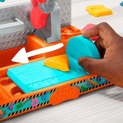 Play-Doh Werkbank Spielset, 5 x 56 g Dosen Modelliermasse in bunten Farben, mit Kreissäge-Spielzeug, Werkzeug und Stempel, kreatives für Kinder ab 3 Jahren - Werkzeugbank thumbnail 10