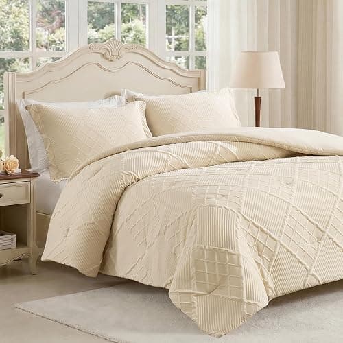 Amélie Home Queen Comforter Set, 3 Piece Beige Jacquard Bedding Set with 2 Pillow Cases, Soft Microfiber Diamond Design, Lightweight All-Season for Bedroom & Dorm - Image 1