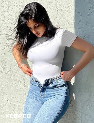 YEOREO Women Fitted Workout Tops Short Sleeve Double Lined Basic Y2K Going Out Crew Neck Compression Crop Top thumbnail 3