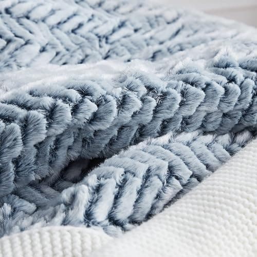 Byourbed Cozy Peaks - Coma Inducer® Oversized Queen Comforter Set - Chevron Frosted Navy thumbnail 5
