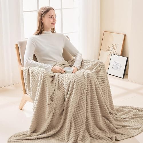 EMME Fleece Throw Blanket for Sofa, Soft, Fluffy, 3D Touch Experience, Warm Cozy Throw, Versatile Single Flannel Blanket for Bed, Couch, Sofa, Armchairs, OEKO-TEX (Beige, 130x150cm) thumbnail 8