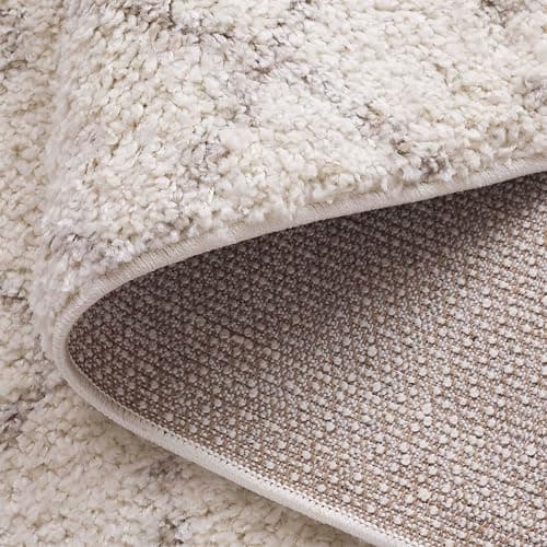 SAFAVIEH Area Rug 4x6 - Arizona Shag Collection - Ivory & Beige, Moroccan Boho Design, Non-Shedding & Easy to Clean, Ideal for Living Room, Bedroom, Dining Space (ASG741A) thumbnail 3