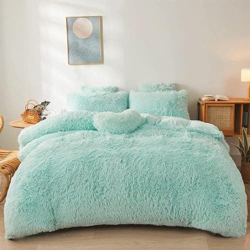 FOPPA Green Comforter Cover Set - Ultra Soft Plush Bedding Set (1 Faux Fur Duvet Cover + 2 Faux Fur Pillow Cases) Mint Green, Queen - Image 1