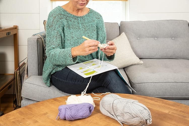 Crochet Techniques & Tips: For Beginner & Experienced Crocheters with Step-by-Step Instructions & Photos | 20+ Stitches, Edging & Joining | Spiral Bound Craft Book Gift thumbnail 6