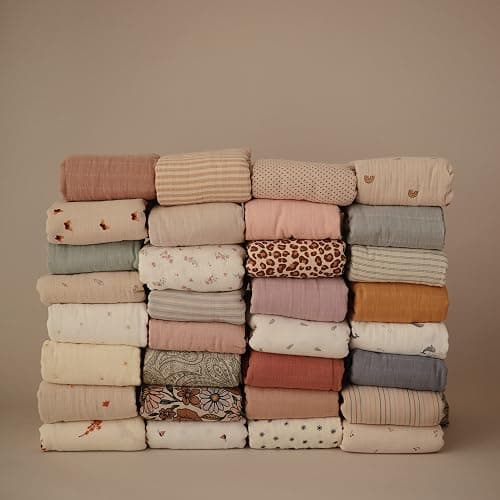 mushie Muslin Baby Swaddle Blanket | 100% Organic Cotton (Flowers) thumbnail 8