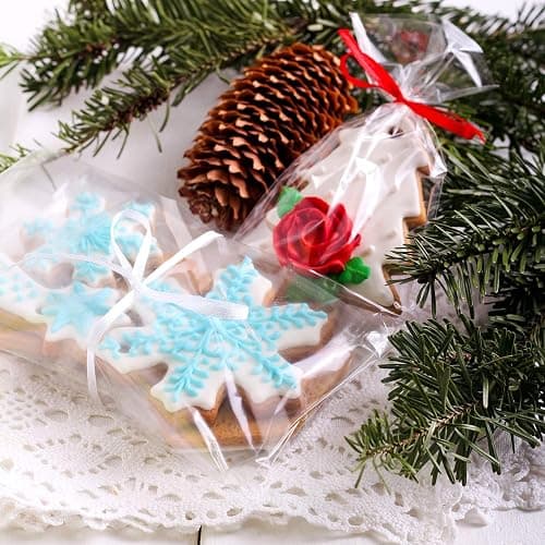 Morepack Cello Cellophane 4x6 Inches Cookie Bags 200 Pcs OPP Plastic Clear Treat Bags with 200 Twist Ties for Gift Wrapping,Packaging Candies,Dessert,Bakery,Chocolate,Party Favors thumbnail 4