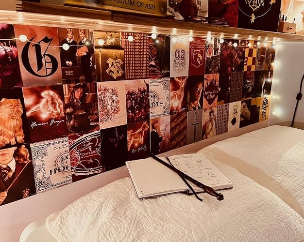 CON*QUEST Conquest Journals Harry Potter Gryffindor Wall Collage, Set of Fifty Collectible 4x6 Official Art Prints From The Wizarding World, Printed on Quality Card Stock, Matte Finish thumbnail 3
