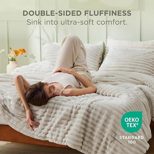 Bedsure Queen Fluffy Comforter Set - GentleSoft 3 Pieces Luxury Fleece Bed Linen Bedding, Cozy Room Decor Aesthetic, 1 Queen Bed Comforter (90"x90") and 2 Pillowcases (20"x26") thumbnail 2