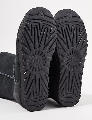 UGG Women's Classic Short II Boot thumbnail 9